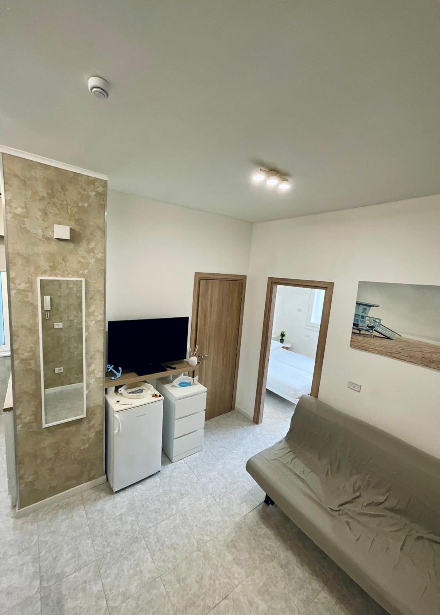 100 Mt Dal Mare - On The Beach - Wifi - Clima Relax For Family Порто-Сан-Джорджо Екстер'єр фото